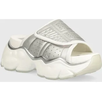 Dámské pantofle Pantofle Buffalo Binary Pool dámské, stříbrná barva, na platformě, 1602199.SLV SLV, EUR 37