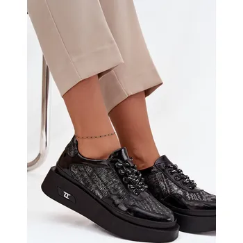 Dámské polobotky Kožené šněrovací dámské polobotky na platformě Artiker 57C2043 Barva: Černá, Velikost: 38