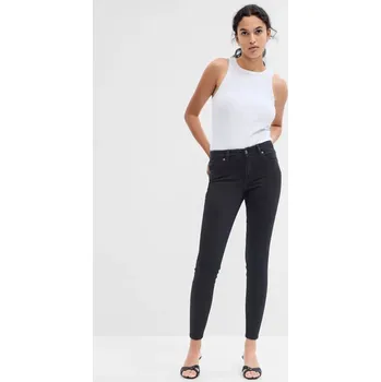 Dámské džíny Džíny pro ženy GAP Mid Rise Universal Legging Washwell 624131-00 Velikost: 26LONG - prodloužená délka Tričko zdarma při nákupu nad 3000,-!