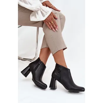 Dámské kozačky Kožené vysoké boty s vyhřívací stélkou Ivessara Barva: Černá, Velikost: 38