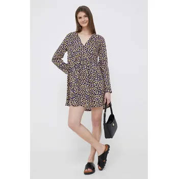 Dámské šaty Šaty United Colors of Benetton béžová barva, mini 4YRNDV037.70L 80X, vel. S