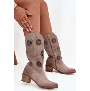 Dámské kozačky Semišové kožené dámské kozačky s perforovaným vzorem Zazoo 3852 Barva: Béžová, Velikost: 41