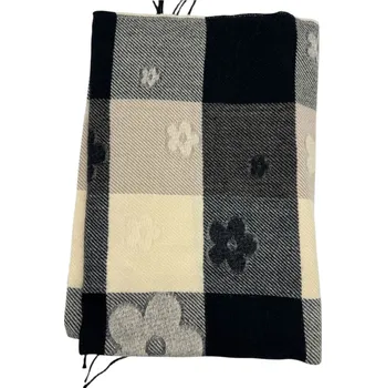 Šála Fashion Dámská šála ELI Barva: Béžová