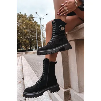 Dámské kozačky Boto Dámské workery boty s ozdobným prvkem zateplené Kalindra Barva: Černá, Velikost: 39