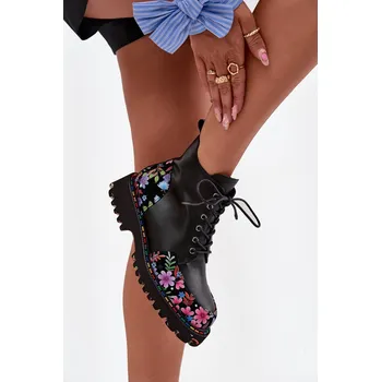 Dámské kozačky Kožené dámské kotníkové boty s květinami zateplené Artiker 57C0180 Barva: Černá, Velikost: 37