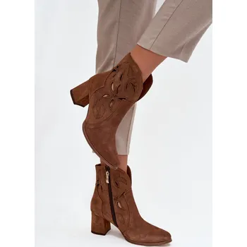 Dámské kozačky Semišové perforované dámské kotníkové boty na podpatku Zazoo 3647 Barva: Béžová, Velikost: 40