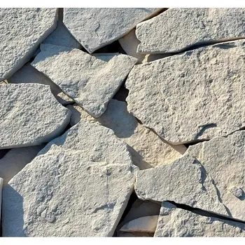 Sběratelství Přírodní vápenec Marina Trani Bianco – nepravidelné tvary, tl. 10–20 mm, povrch NATURAL (Obklad tl. 10-20 mm, rozměr 10-40 cm)