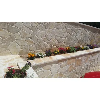 Obklad Přírodní štípaný vápenec Marina Trani, nepravidelné tvary tl. 20-30 mm - povrch ANTIK (Obklad/dlažba tl. 20-30 mm, rozměr 15-40 cm, povrch ANTIK)