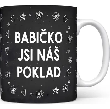 Hrnek BABIČKO JSI NÁŠ POKLAD – elegantní kontrast černé a bílé s jemnými srdíčky a květinami.