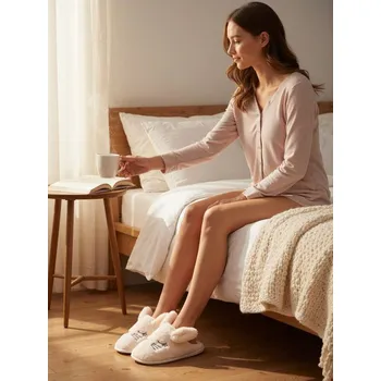 Dámské pantofle Sinsay - Pantofle s umělou kožešinou - krémová - 899EU-01X - 899EU-01X-401