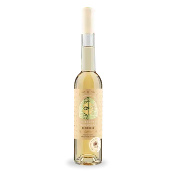 Medovina Kubešův med Medovina Bezinková 0,35 l Odběr: osobně ze dvora