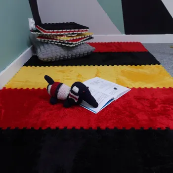 Puzzle Puzzle koberec SHORT černý