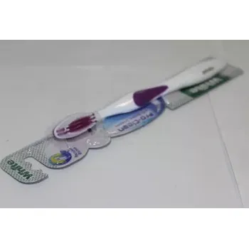 Zubní kartáček ZUBNÍ KARTÁČEK WHITE 37R TVRDÝ