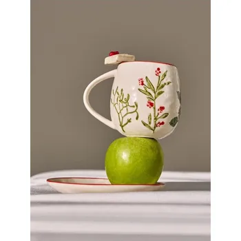 Sinsay - Hrnek s vánočním rostlinným potiskem - vícebarevná - 068GI-MLC - 068GI-MLC-ONE