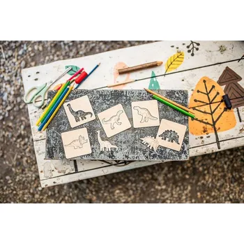 Dřevěná hračka BeWooden Lišácké vkládací puzzle 4 v1 - Dino