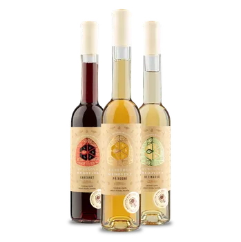 Likér Kubešův med e-shop Medoviny Královský set malý za výhodnou cenu 3 x 0,35 l