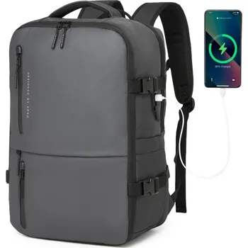 Městský batoh Tmavě šedý praktický cestovní batoh na notebook a s USB Evanthe