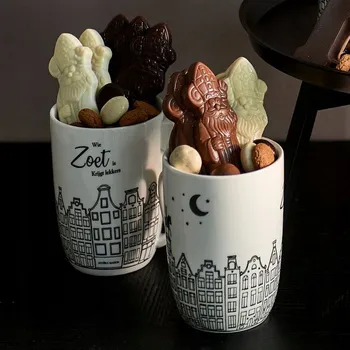 Bílý porcelánový hrnek Wie Zoet is... Amsterdam Riviera Maison