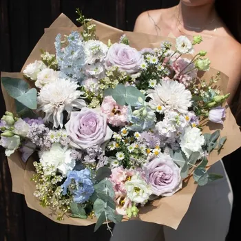 umělá květina Pastelová (Kytice ve světlých tónech růžové/fialové/modré/bílé) Luxusní kytice