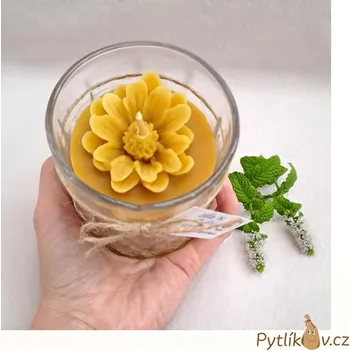 Svíčka Svíčka Květ ve skle velká 100% včelí vosk (Tato svíčka byla vyrobena ručně z pravého včelího vosku vyčištěného do nejvyšší možné kvality.)