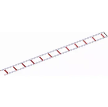 Žebřík Žebřík hákový pro požární sport - s hranatými štěříny,vyvařenými pouzdry a nerezovým hákem přes 3 př