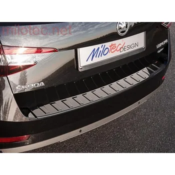 Tuning Práh pátých dveří s výstupky, černý lesklý "klavírlak", Superb III. Combi 2015-2019 + Superb III. Facelift Combi od r.v. 07/2019