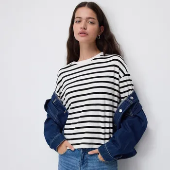 Dámské tričko Reserved - Pruhované tričko s&nbsp;dlouhými rukávy - krémová - 410GA-01X - 410GA-01X-S