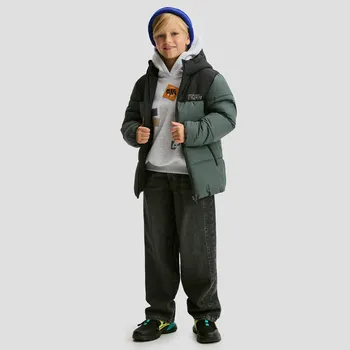 Chlapecká mikina Reserved - Mikina s nášivkami - světle šedá - 929FJ-09M - 929FJ-09M-140