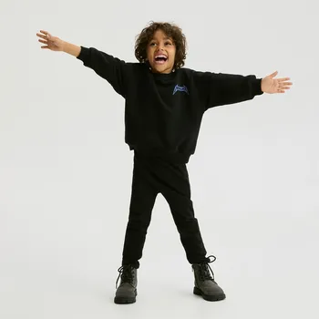 Chlapecká mikina Reserved - Souprava Metallica - černý - 083FO-99X - 083FO-99X-92