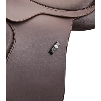 Jezdecké sedlo Wintec Poutko na třmenový řemen Barva: Černá