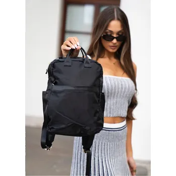 Městský batoh nylonový dámský batoh s nastavitelnými popruhy Barva: Černá