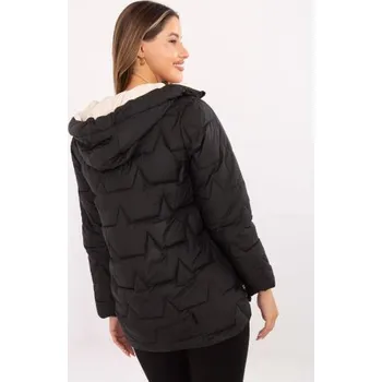 Černá prošívaná bunda se zipem