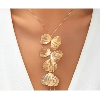 Náhrdelník B-TOP Pozlacený náhrdelník z okvětních lístků