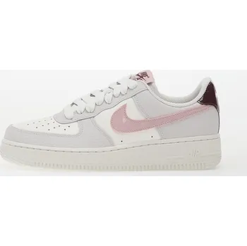 Dámské tenisky Tenisky Nike W Air Force 1 '07 Summit White/ Plum Chalk-Vast Grey EUR 47