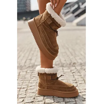 Dámská zimní obuv Semišové dámské zimní boty s ozdobnými prošitími Big Star SS274373 Barva: Béžová, Velikost: 39