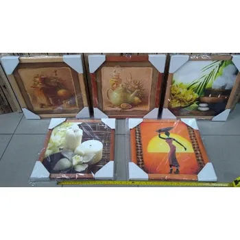 Obraz Plátno na rámu do obýváku Srdce Ježíšovo v dřevěném rámečku 30x30 cm