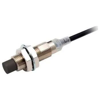 Omron Indukční, Snímač přiblížení Válec se závitem M12 8 mm