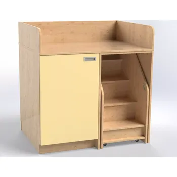 přebalovací pult a komoda Přebalovací pult s dveřmi a schůdky