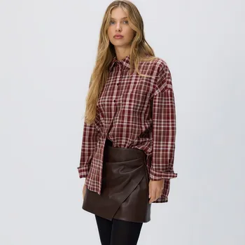 Reserved - Kraťasová sukně z umělé kůže - tmavě hnědá - 3220D-89X - 3220D-89X-XL