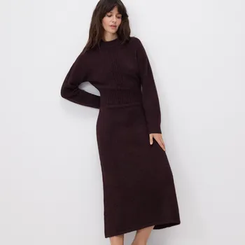 Dámské šaty Reserved - Šaty s&nbsp;příměsí vlny - mahagonová - 299HM-93M - 299HM-93M-S