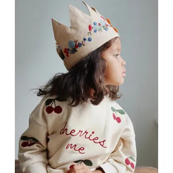 Čelenka Narozeninová čelenka pro oslavence KONGES SLOJD Flower