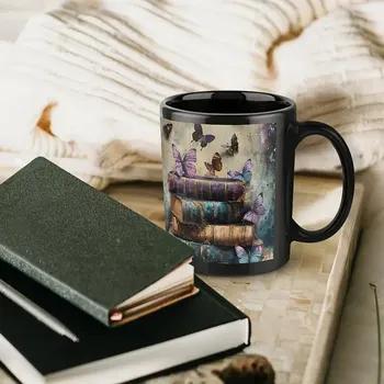 Hrníček pro knihomoly – Motýlci s knihami