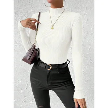 Dámský svetr Dámský žebrovaný svetr se stojáčkem Barva: Bílá, Velikostní tabulka: L