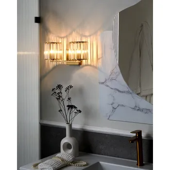 Nástěnné svítidlo Nástěnná lampa zlatá kovový základ skleněné stínidlo geometrický tvar moderní Beliani