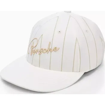 Kšiltovka PORSCHE Cap – 911 Targa 60Y čepice kšiltovka bílá (Stylová volnočasová čepice od Porsche s ikonickým proužkovaným vzorem a kovovou přezkou na zadní straně.)