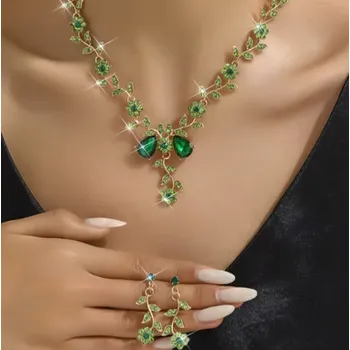 Souprava šperků B-TOP Elegantní 2dílná souprava náušnic a náhrdelníku s krystalovými květy Druh barvy: Zelená