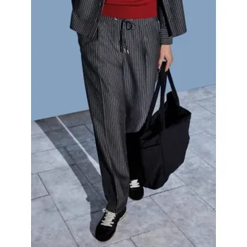 Broadway kalhoty s jemným proužkem tmavě šedé Velikost: S