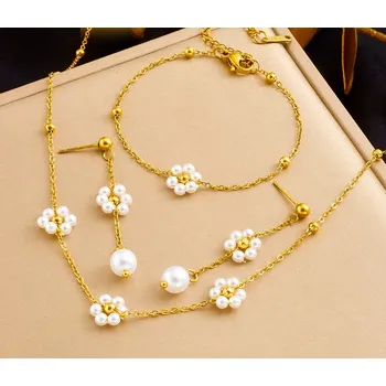 Souprava šperků B-TOP Souprava z nerezové oceli s perlovými květy – pozlacená