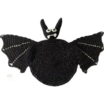 prostírání Dubový skřítek Ručně háčkovaná prostírka netopýr - stylový podzimní detail