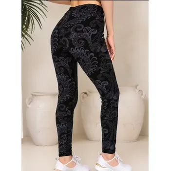 Dámské legíny Dámské dlouhé legíny se vzorem Barva: Černá, Velikostní tabulka: XXL